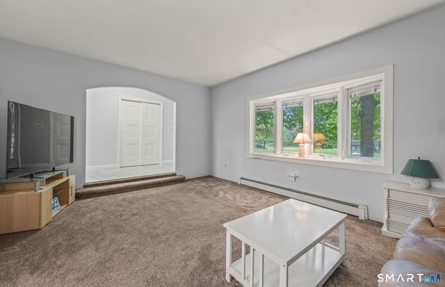 10 Wagon Wheel Drive, Prospect, CT 06712