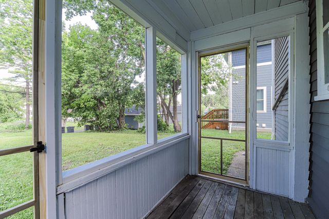 2954 Queen Avenue N, Minneapolis, MN 55411