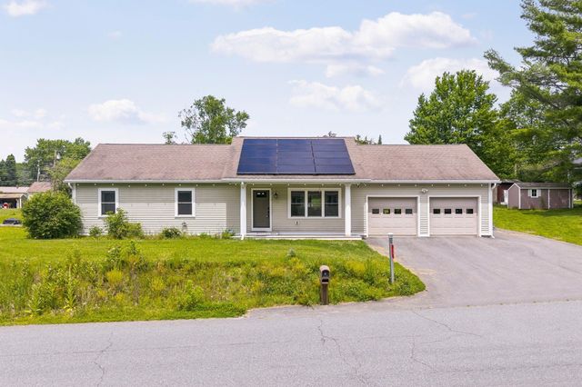 20 Lorraine Street, Newport, NH 03773