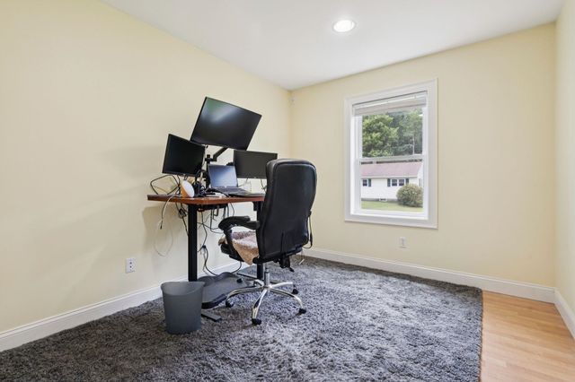 20 Lorraine Street, Newport, NH 03773
