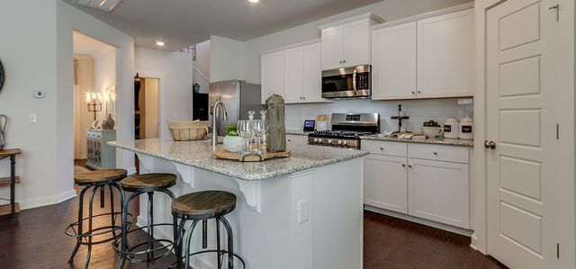 802 Moray Lane, Clarksville, TN 37043