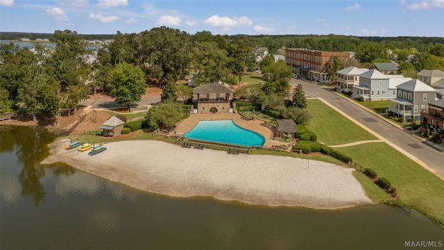 7 Pier Street, Pike Road, AL 36064