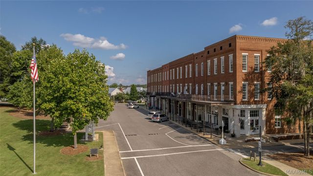 7 Pier Street, Pike Road, AL 36064