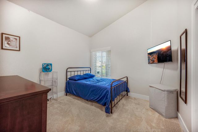 3036 N Clover Avenue, Fresno, CA 93727