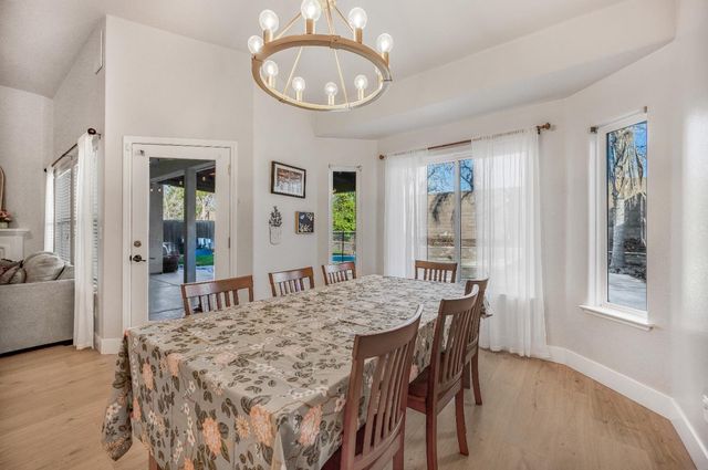 3036 N Clover Avenue, Fresno, CA 93727