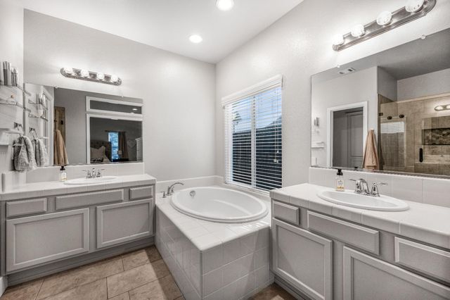 3036 N Clover Avenue, Fresno, CA 93727