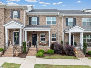 33 Peckham Street, Greenville, SC 29607
