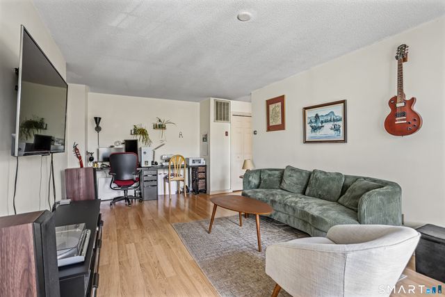 365 Mather Street 38, Hamden, CT 06518