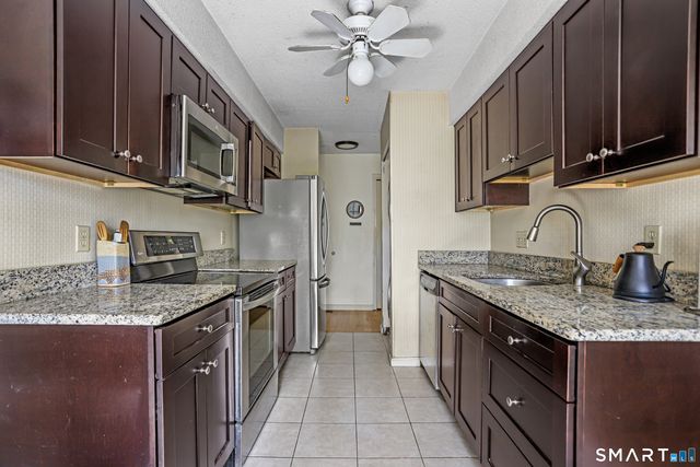 365 Mather Street 38, Hamden, CT 06518