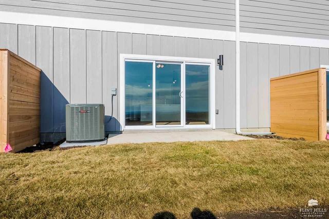 5619 Goheen Drive, Manhattan, KS 66503