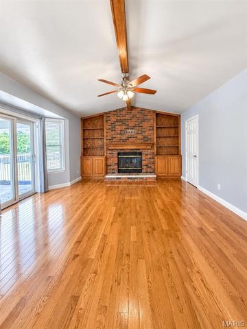 3 Fairfax Drive, St Peters, MO 63376