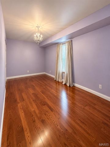 3 Fairfax Drive, St Peters, MO 63376