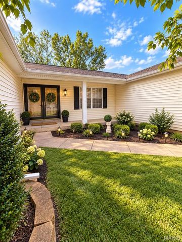 3 Fairfax Drive, St Peters, MO 63376