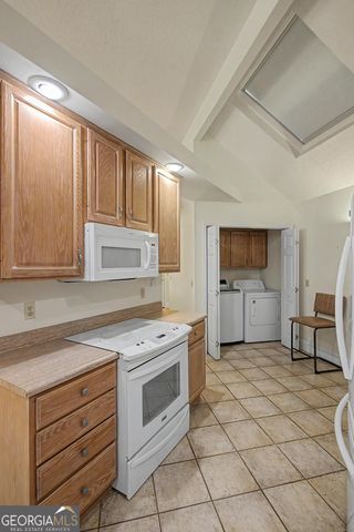 1667 Pondside Drive, Statesboro, GA 30458