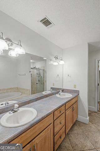 1667 Pondside Drive, Statesboro, GA 30458
