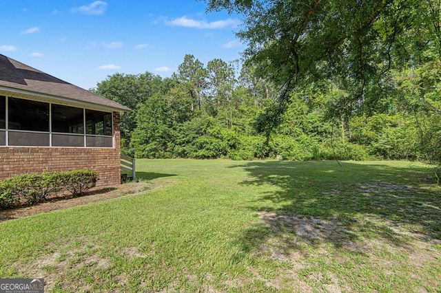 1667 Pondside Drive, Statesboro, GA 30458