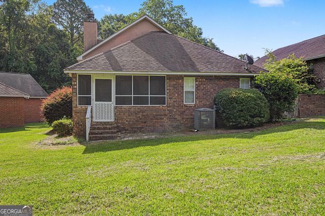 1667 Pondside Drive, Statesboro, GA 30458