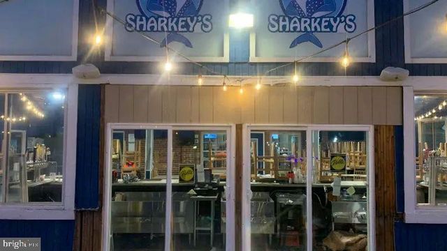 7401 STATE RD, Philadelphia, PA 19136