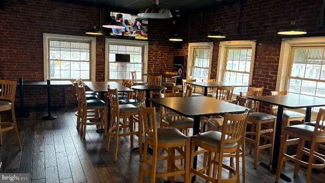 7401 STATE RD, Philadelphia, PA 19136