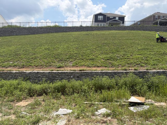 1452 Arbor Park, Hendersonville, TN 37075