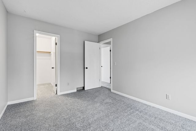 3910 Aspen Hill Drive, Bettendorf, IA 52722