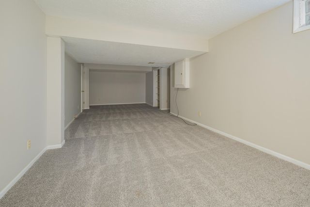 3910 Aspen Hill Drive, Bettendorf, IA 52722