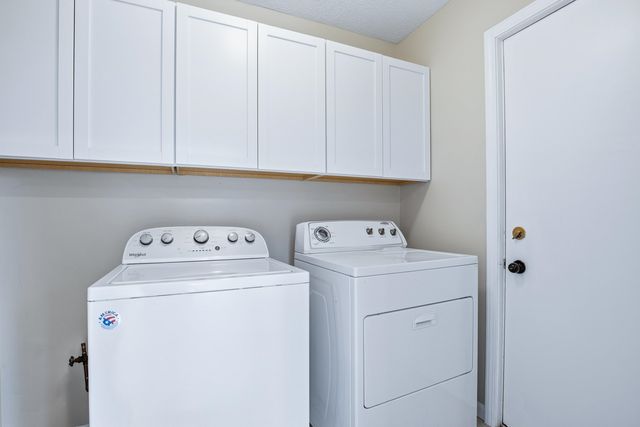 3910 Aspen Hill Drive, Bettendorf, IA 52722