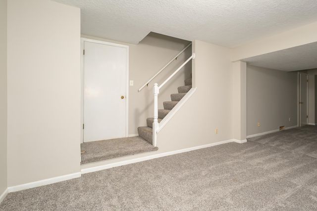 3910 Aspen Hill Drive, Bettendorf, IA 52722