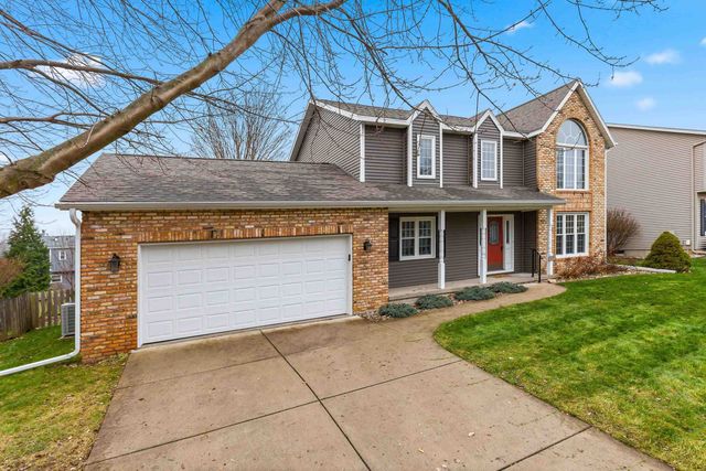 3910 Aspen Hill Drive, Bettendorf, IA 52722