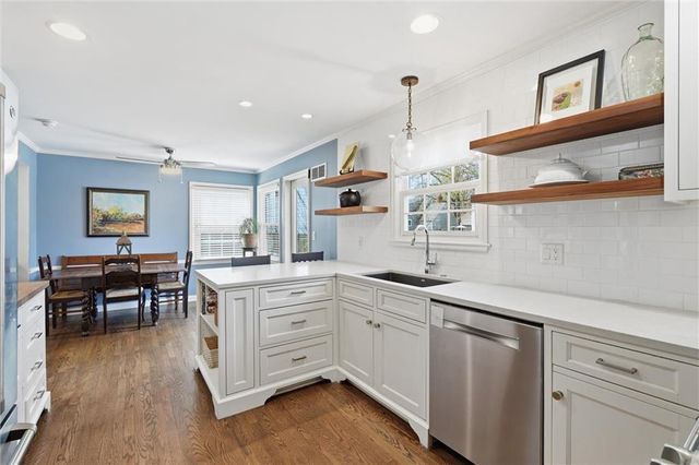 6800 Granada Road, Prairie Village, KS 66208