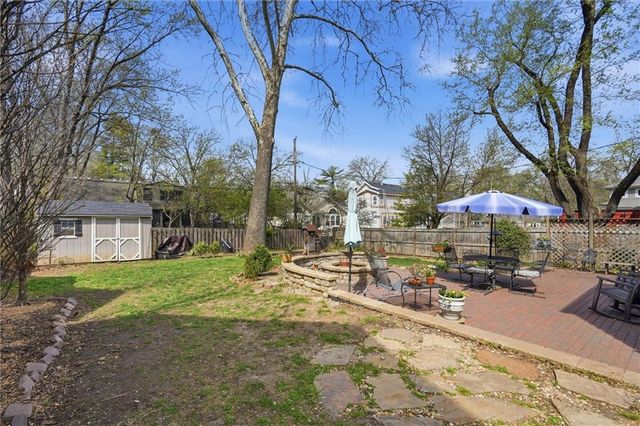 6800 Granada Road, Prairie Village, KS 66208