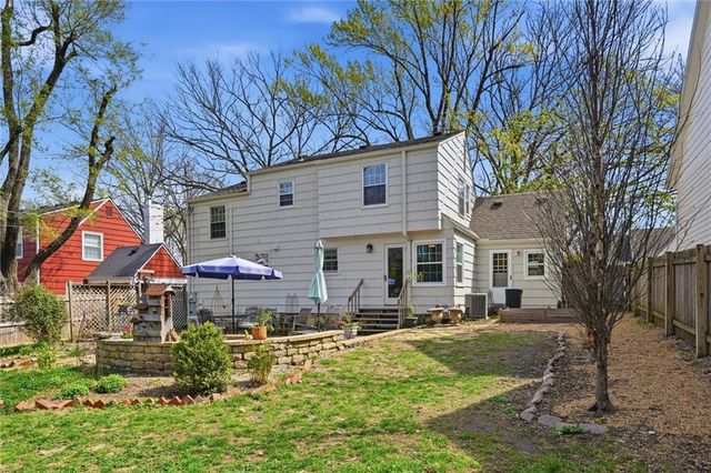 6800 Granada Road, Prairie Village, KS 66208