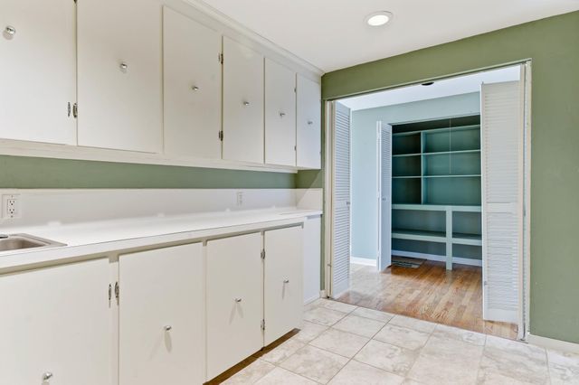 9 Timberlake Drive, Little Rock, AR 72202