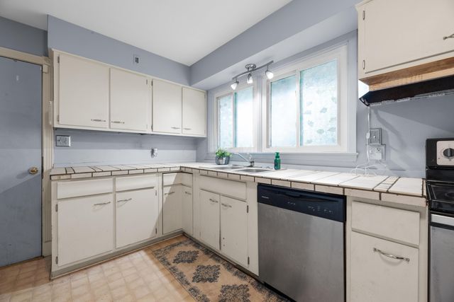 892 Lincoln Drive, Circleville, OH 43113