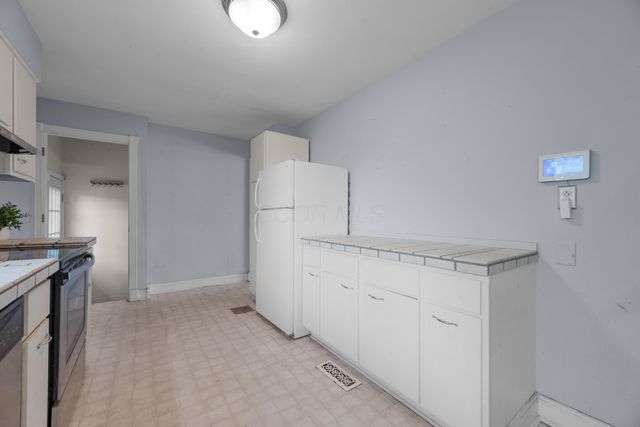 892 Lincoln Drive, Circleville, OH 43113