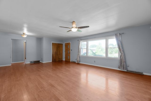 892 Lincoln Drive, Circleville, OH 43113
