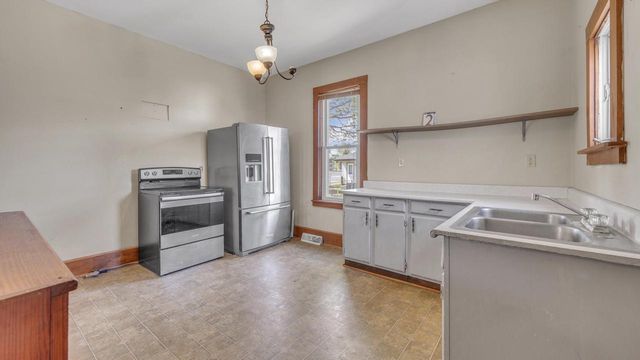 238 N Fond du Lac AVENUE, Campbellsport, WI 53010