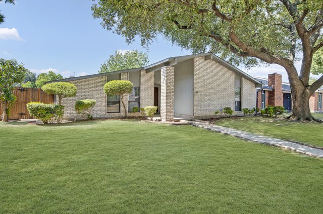 247 Woodhurst Drive, Coppell, TX 75019