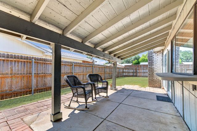 247 Woodhurst Drive, Coppell, TX 75019
