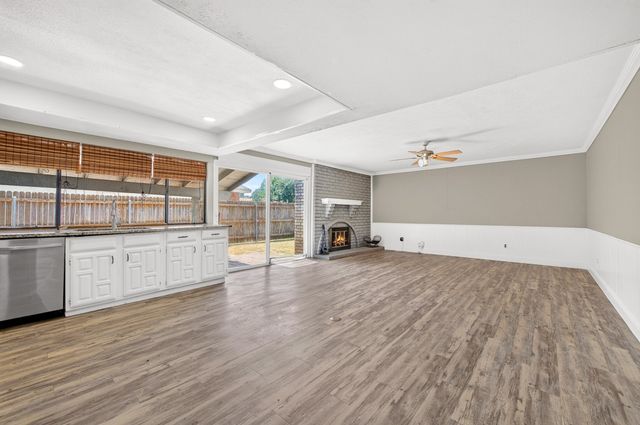 247 Woodhurst Drive, Coppell, TX 75019