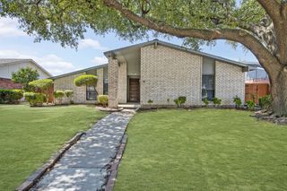 247 Woodhurst Drive, Coppell, TX 75019