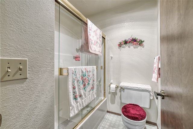 10 Royale Avenue 13A-2, Lakeport, CA 95453
