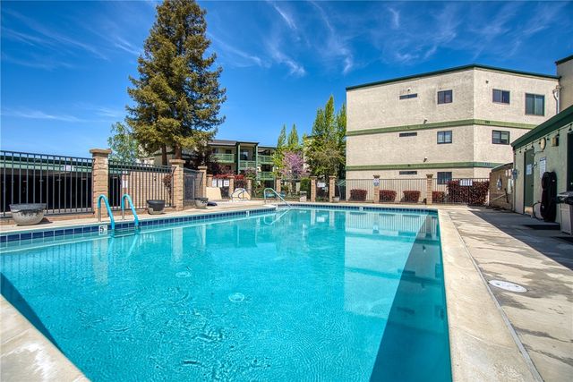 10 Royale Avenue 13A-2, Lakeport, CA 95453