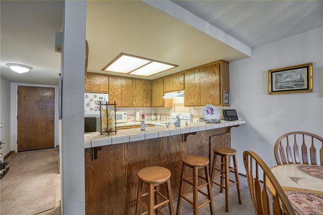 10 Royale Avenue 13A-2, Lakeport, CA 95453