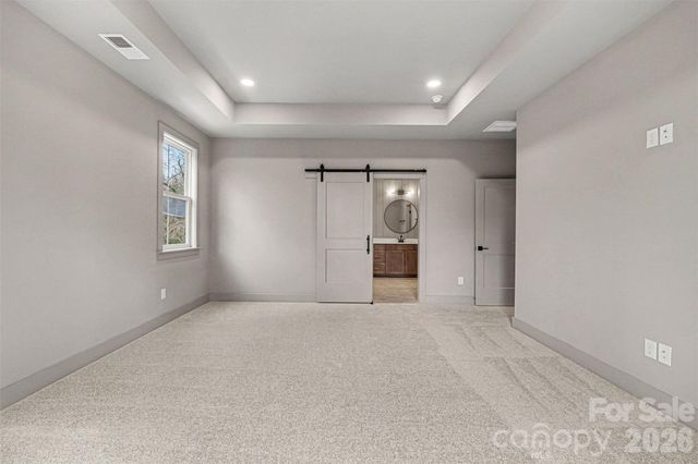 2418 Crestview Drive, Charlotte, NC 28216