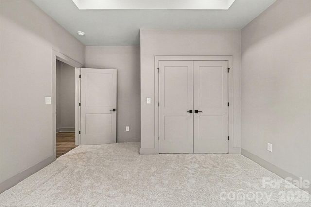 2418 Crestview Drive, Charlotte, NC 28216