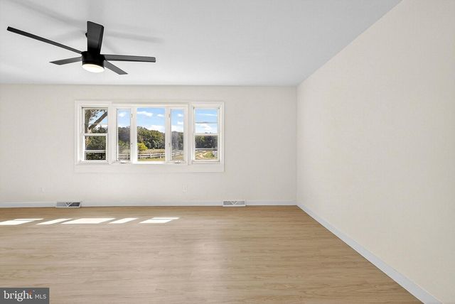 55 STOCKINGTON RD, Woodstown, NJ 08098