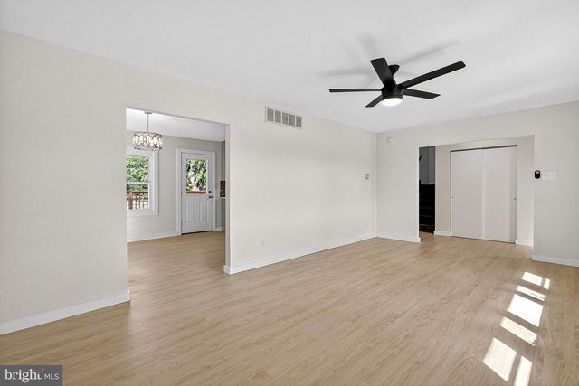 55 STOCKINGTON RD, Woodstown, NJ 08098