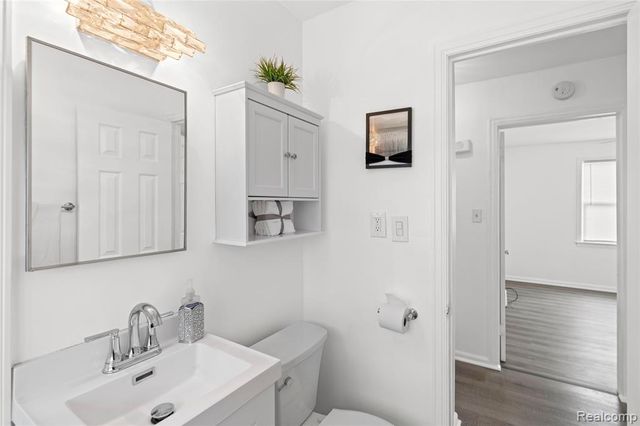 506 W Marengo Avenue, Flint, MI 48505