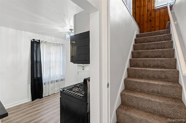 506 W Marengo Avenue, Flint, MI 48505